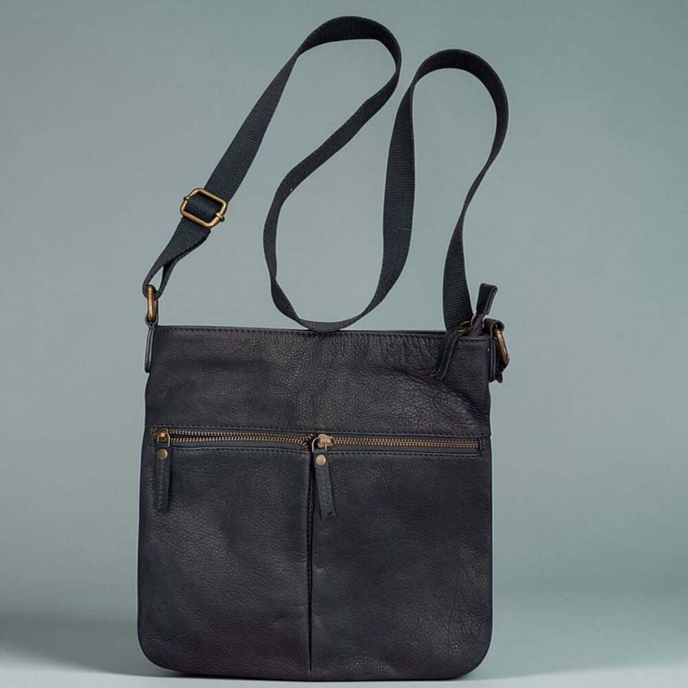 FatFace Navy Blue Pebbled Leather Messenger Crossbody Bag